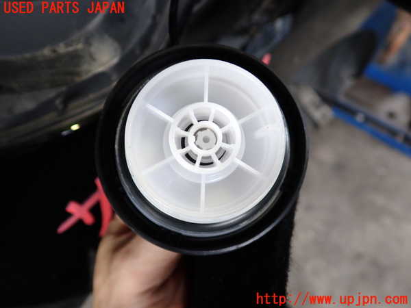 5UPJ-20001690]ノート オーラ(AURA) ニスモ(NISMO)(FE13)フューエルリッド 中古_m0003.jpg