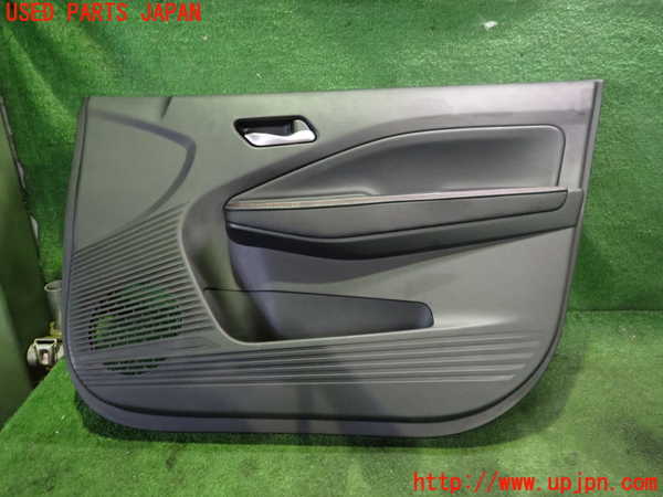 5UPJ-20001234]ノート オーラ(AURA) ニスモ(NISMO)(FE13)右前ドア内張り 中古_m0001.jpg