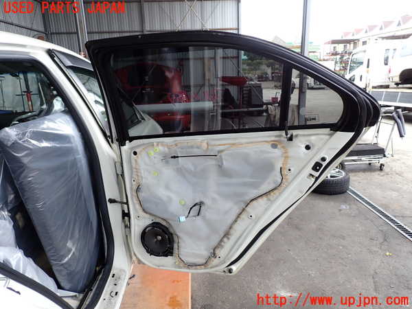 5UPJ-20011290]アコード ユーロR(CL7)右後ドア 中古 ASAHI M2H3 43R-00122_m0002.jpg