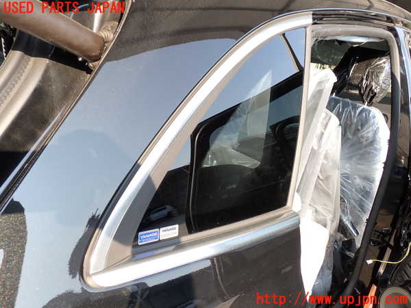 5UPJ-20031380]ベンツ B200 d(247012)(W247)右クォーターガラス 中古(43R-006723)_m0002.jpg