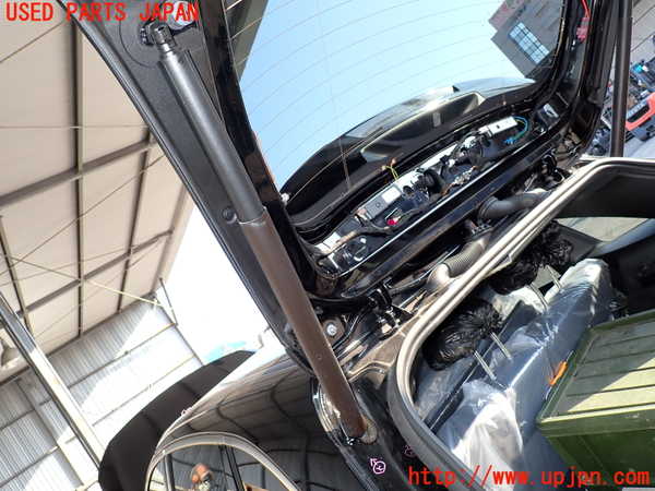 5UPJ-20031584]ベンツ B200 d(247012)(W247)リアゲートダンパー 中古_m0002.jpg