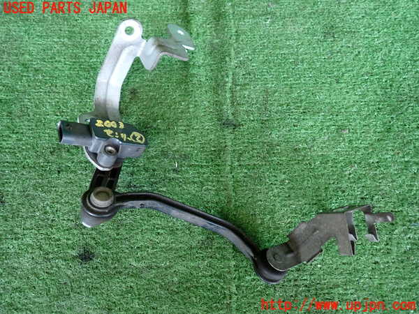 5UPJ-20036382]ベンツ B200 d(247012)(W247)センサー2 中古_m0001.jpg
