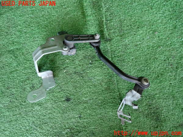 5UPJ-20036382]ベンツ B200 d(247012)(W247)センサー2 中古_m0002.jpg