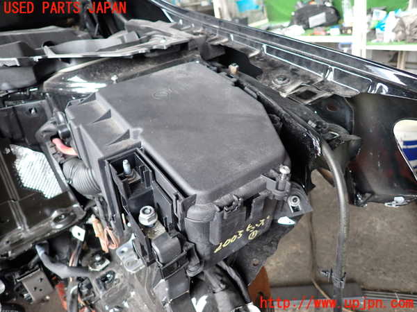5UPJ-20036741]ベンツ B200 d(247012)(W247)ヒューズボックス1 中古_m0001.jpg