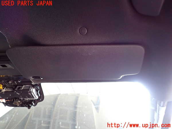 5UPJ-20037625]ベンツ B200 d(247012)(W247)室内サンバイザー右側 中古_m0001.jpg