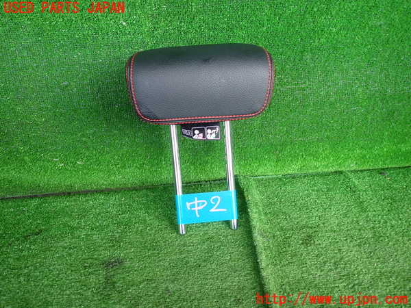 5UPJ-20037130]ベンツ B200 d(247012)(W247)真中2列目ヘッドレスト 中古_m0001.jpg