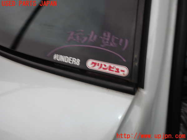 5UPJ-20041380]ルノー・メガーヌ R.S.(ルノー・スポール)(DZF4R)右クォーターガラス (43R-006723 M85) 中古_m0002.jpg