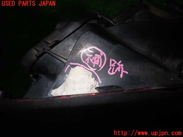 2UPJ-20041536]ルノー・メガーヌ R.S.(ルノー・スポール)(DZF4R)左テールランプ 中古_m0003.jpg