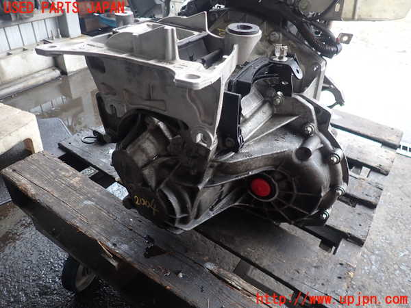 2UPJ-20043200]ルノー・メガーヌ R.S.(ルノー・スポール)(DZF4R)ミッション MT F4R 中古_m0002.jpg