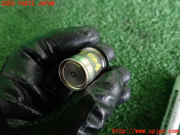 5UPJ-20047815]ルノー・メガーヌ R.S.(ルノー・スポール)(DZF4R)シガライター 中古_m0003.jpg