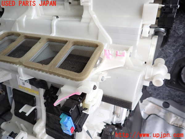 2UPJ-20056081]レクサス・LS460(USF40)エバポレーター1 中古_m0003.jpg