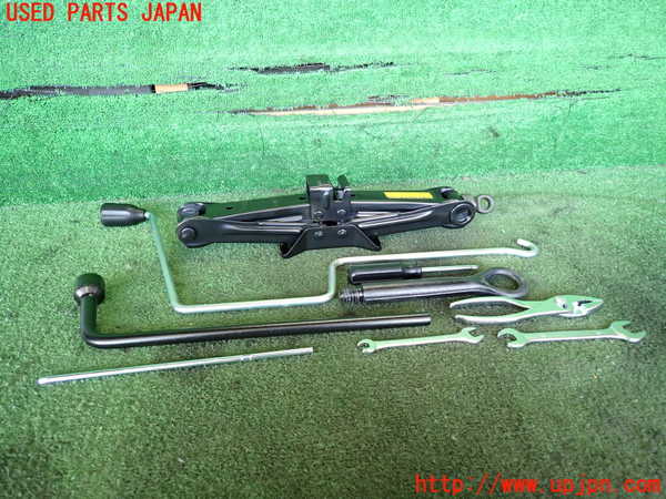 2UPJ-20057805]レクサス・LS460(USF40)車載工具 中古_m0001.jpg