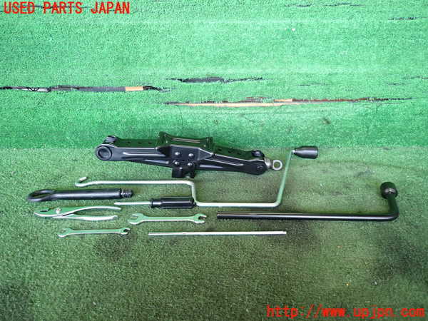 2UPJ-20057805]レクサス・LS460(USF40)車載工具 中古_m0002.jpg