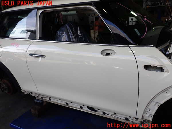 5UPJ-20061230]BMW ミニ(MINI)クーパー(XR15M)(F56)右ドア 中古(43R-00049 M25)_m0001.jpg