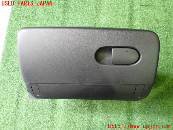5UPJ-20067516]BMW ミニ(MINI)クーパー(XR15M)(F56)グローブボックス1 中古_m0001.jpg