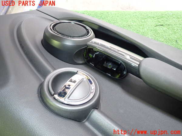 5UPJ-20061264]BMW ミニ(MINI)クーパー(XR15M)(F56)左ドア内張り 【ジャンク品】 中古_m0003.jpg