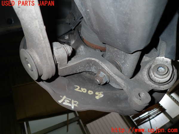5UPJ-20084305]ベンツ SL500 R230(230475)左リアナックルハブ 中古_m0002.jpg