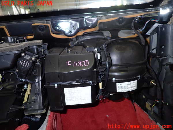 5UPJ-20086081]ベンツ SL500 R230(230475)エバポレーター1 中古_m0003.jpg