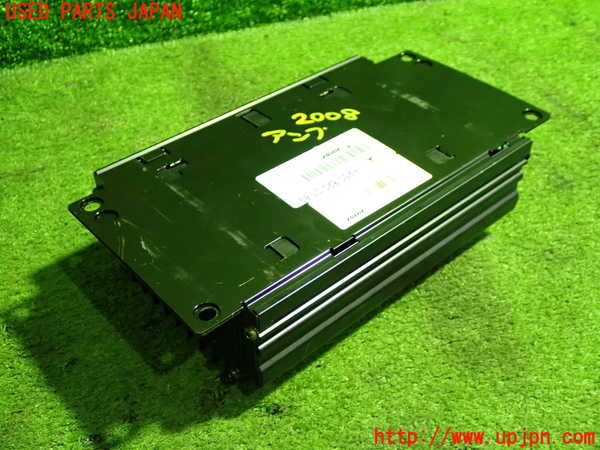 5UPJ-20086525]ベンツ SL500 R230(230475)アンプ 中古_m0003.jpg