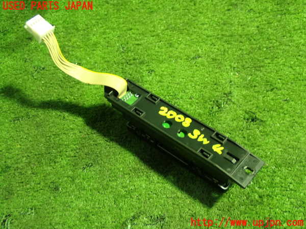 5UPJ-20086309]ベンツ SL500 R230(230475)スイッチ4 中古_m0002.jpg