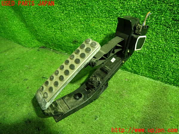 5UPJ-20086381]ベンツ SL500 R230(230475)センサー1 中古_m0001.jpg