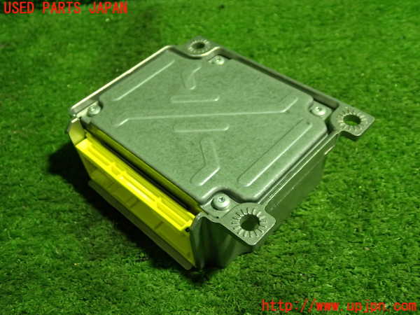 5UPJ-20086145]ベンツ SL500 R230(230475)エアバッグコンピューター 中古_m0003.jpg