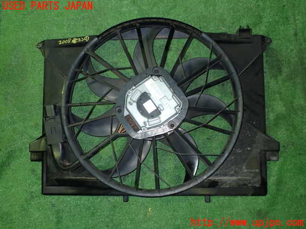 5UPJ-20086836]ベンツ SL500 R230(230475)電動ファン1 中古_m0002.jpg