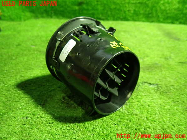 5UPJ-20087526]ベンツ SL500 R230(230475)エアコン吹き出し口1（左） 中古_m0003.jpg
