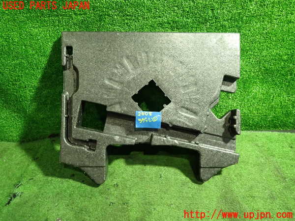 5UPJ-20087771]ベンツ SL500 R230(230475)ラゲッジトレイ1 中古_m0001.jpg