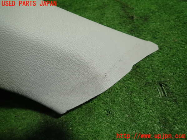 5UPJ-20087660]ベンツ SL500 R230(230475)左フロントピラートリム 中古_m0002.jpg