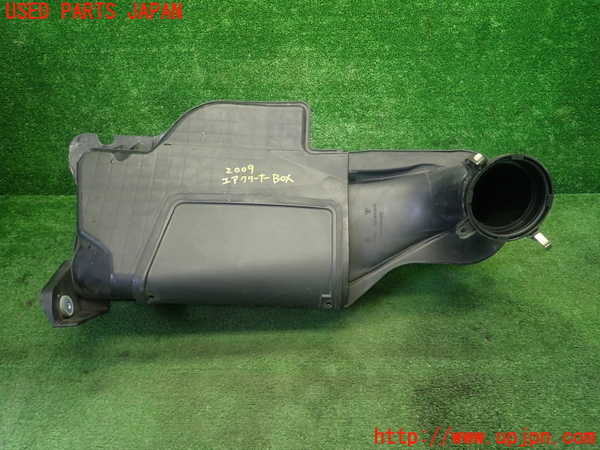 5UPJ-20092560]ポルシェ・ケイマンS(98721)エアクリーナーボックス 中古_m0001.jpg