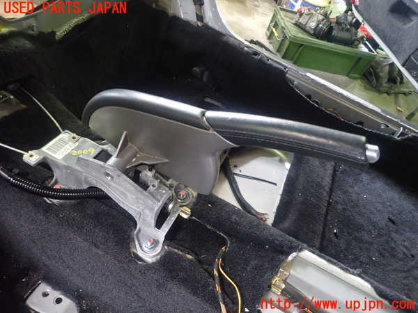 5UPJ-20097550]ポルシェ・ケイマンS(98721)サイドブレーキレバー 中古_m0002.jpg
