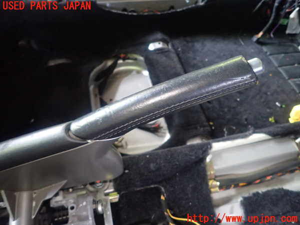 5UPJ-20097550]ポルシェ・ケイマンS(98721)サイドブレーキレバー 中古_m0003.jpg