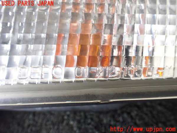 1UPJ-20101162]ランクルプラド(KZJ78W)左ウィンカーレンズ 中古_m0003.jpg