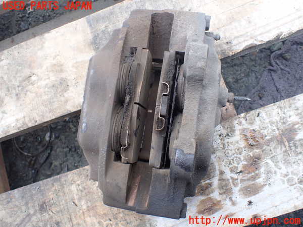 5UPJ-20104080]ランクルプラド(KZJ78W)右フロントキャリパー 中古_m0002.jpg