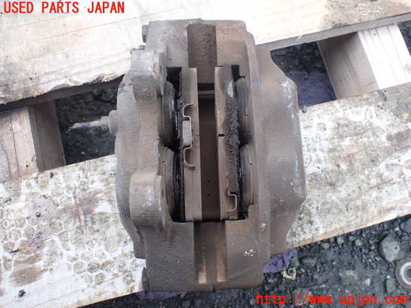 5UPJ-20104085]ランクルプラド(KZJ78W)左フロントキャリパー 中古_m0002.jpg