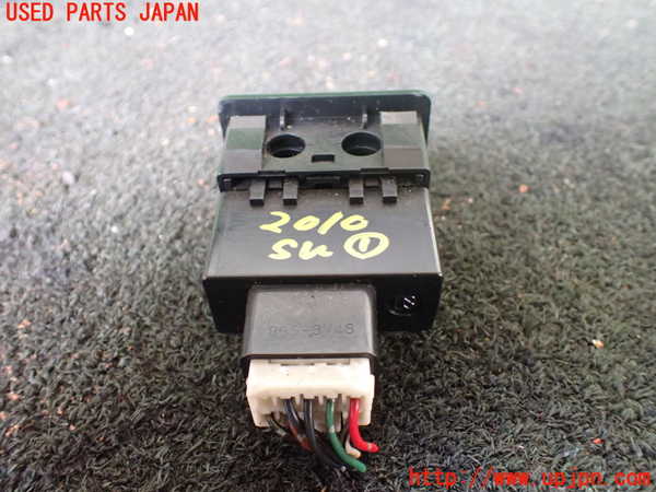 5UPJ-20106306]ランクルプラド(KZJ78W)スイッチ1 (HUBLOCK＆H4) 中古_m0002.jpg