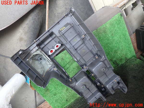 5UPJ-20107549]ランクルプラド(KZJ78W)コンソール 中古_m0004.jpg