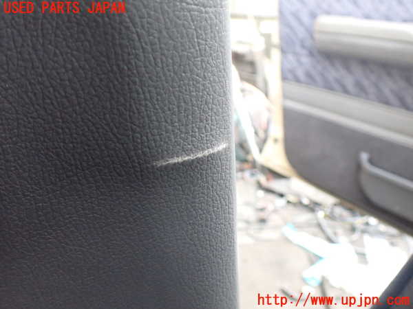 5UPJ-20107670]ランクルプラド(KZJ78W)左センターピラートリム 中古_m0002.jpg
