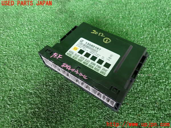 2UPJ-20126146]シボレー・カマロ(型式不明)コンピューター1(ボディ) 中古 13580197_m0001.jpg