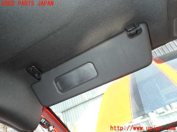 5UPJ-20127630]シボレー・カマロ(型式不明)室内サンバイザー左側 中古_m0002.jpg