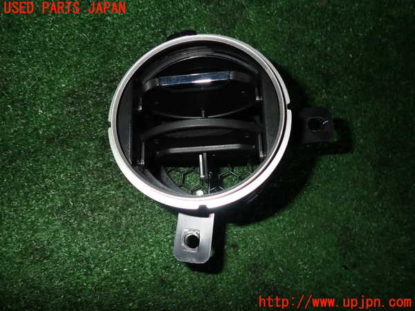 5UPJ-20127528]シボレー・カマロ(型式不明)エアコン吹き出し口3 中古_m0002.jpg