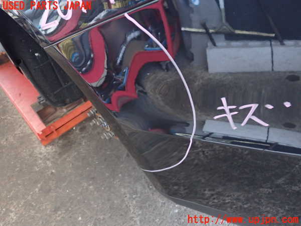 2UPJ-20141610]マセラティ・ギブリ(MG30AA)リアバンパー 中古_m0004.jpg