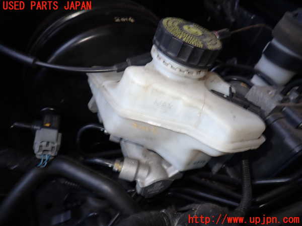 2UPJ-20144050]マセラティ・ギブリ(MG30AA)ブレーキマスターシリンダー 中古_m0001.jpg