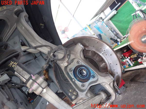 2UPJ-20144295]マセラティ・ギブリ(MG30AA)左フロントナックルハブ 中古_m0001.jpg