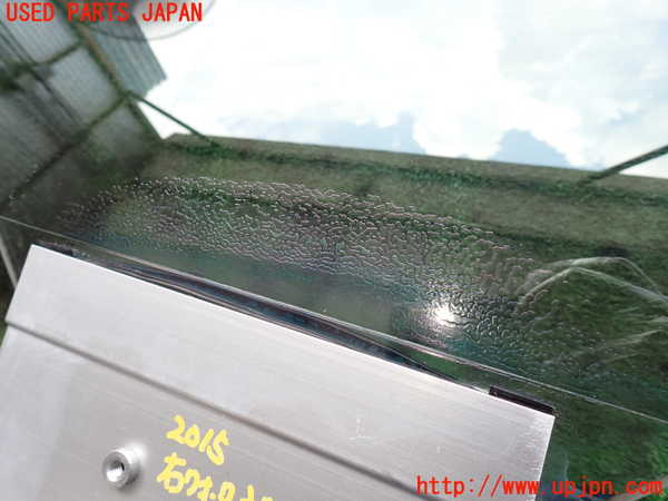 2UPJ-20151380]ベントレー・コンチネンタル・GT(BCBEB)右クォーターガラス 中古 SEKURIT SAINT-GOBAIN M600301 43R-00368_m0002.jpg