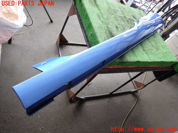 2UPJ-20151392]ベントレー・コンチネンタル・GT(BCBEB)左サイドステップ 中古_m0001.jpg