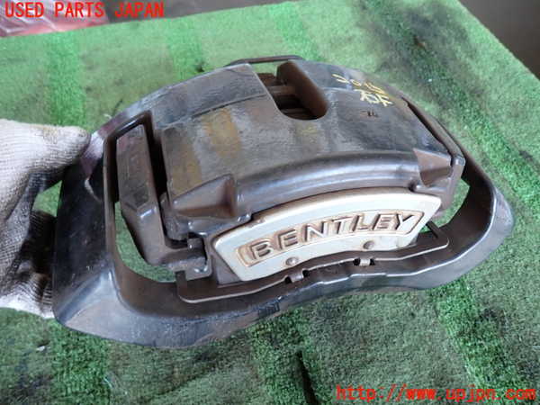 5UPJ-20154080]ベントレー・コンチネンタル・GT(BCBEB)右フロントキャリパー 中古_m0002.jpg