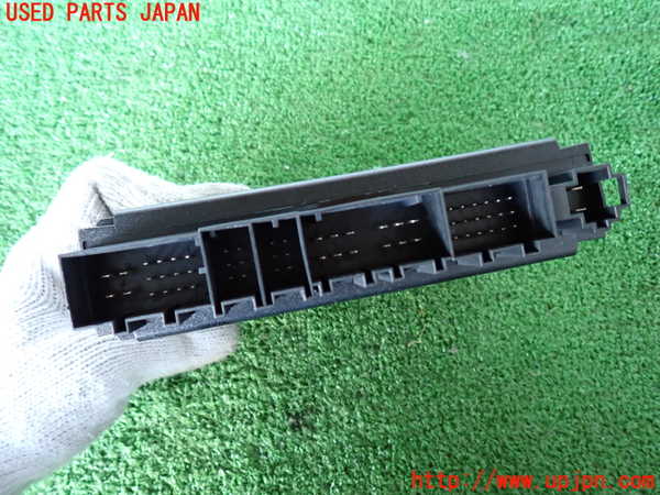 2UPJ-20156154]ベントレー・コンチネンタル・GT(BCBEB)コンピューター9 中古 3D0937049H_m0003.jpg