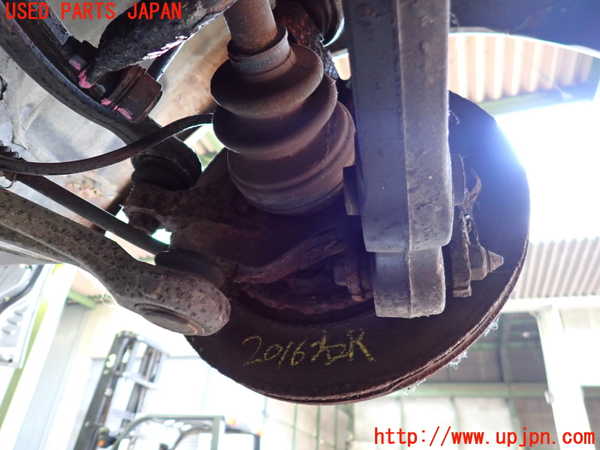 5UPJ-20164300]ランエボ7 GT-A(CT9A)右リアナックルハブ 中古_m0001.jpg